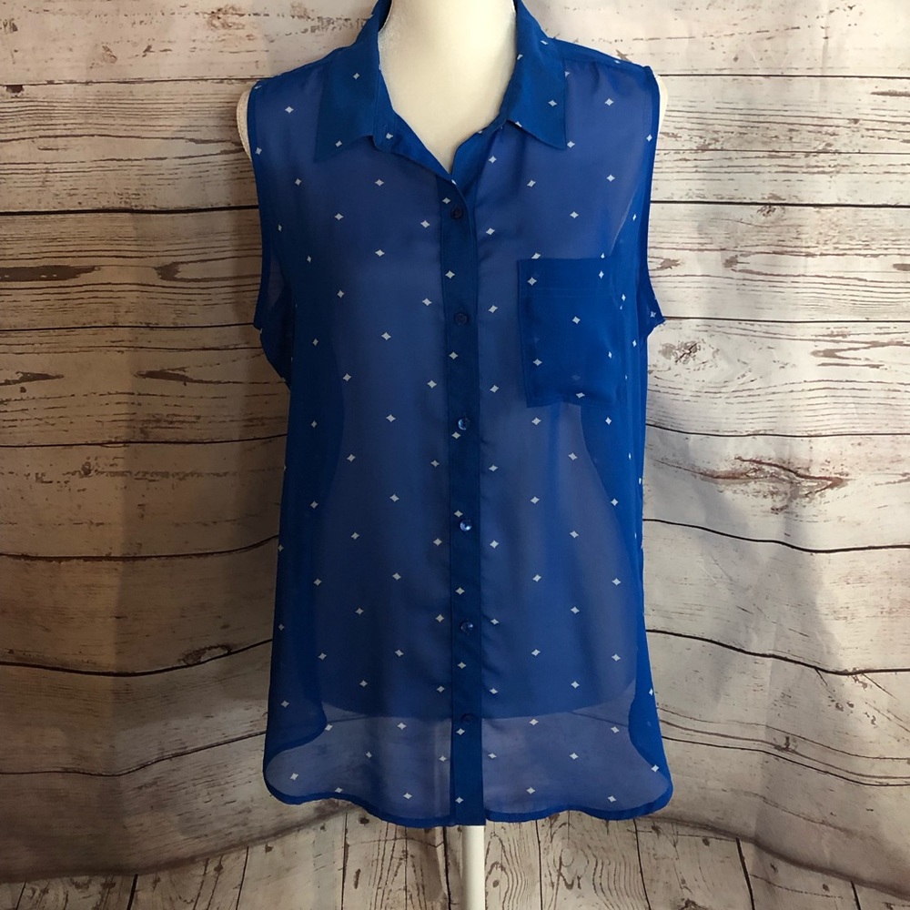 Liz Claiborne Sleeveless Top